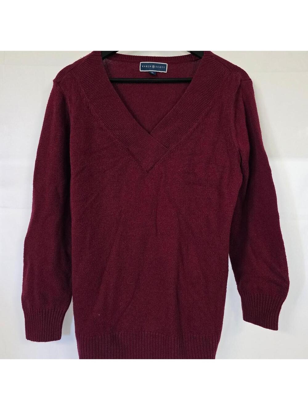 Karen Scott Women's Burgundy and Red Jumper